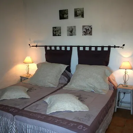La Feniere, Holiday In The Heart Of Lavender Fields With Swimming Pool *