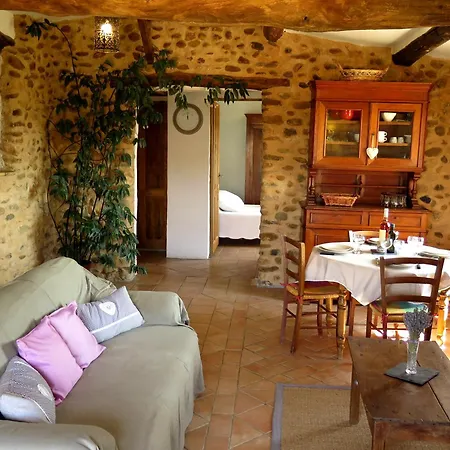 La Feniere, Holiday In The Heart Of Lavender Fields With Swimming Pool Semesterbostad